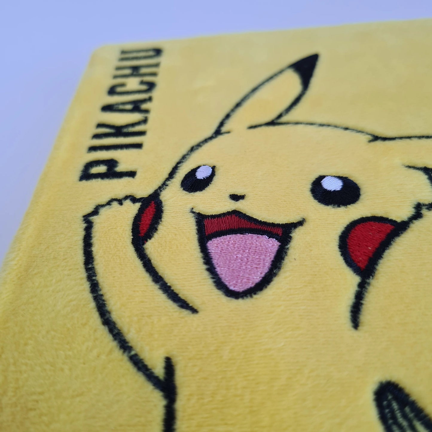 Pokémon - Notizbuch Pikachu Plüsch - DIN A5